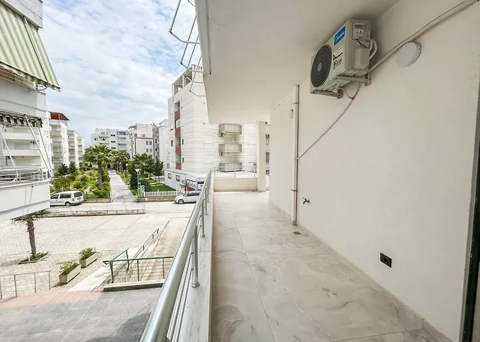 Shqiponja Appartement Golem (Tirana)