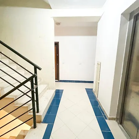 Shqiponja Apartment Golem (Tirana)