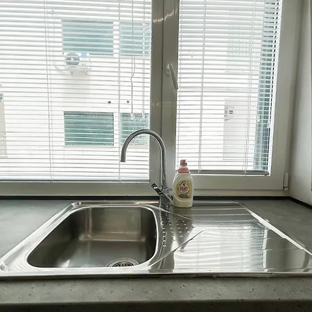 Shqiponja Apartment *