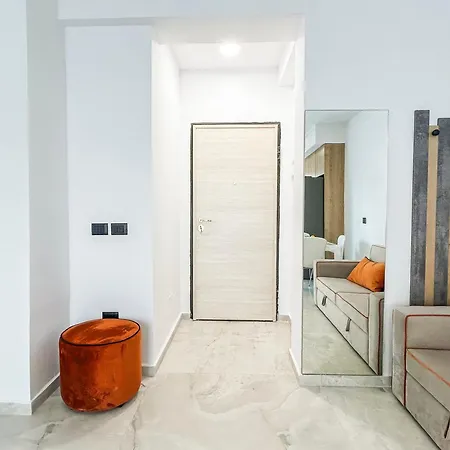 Apartment Shqiponja *