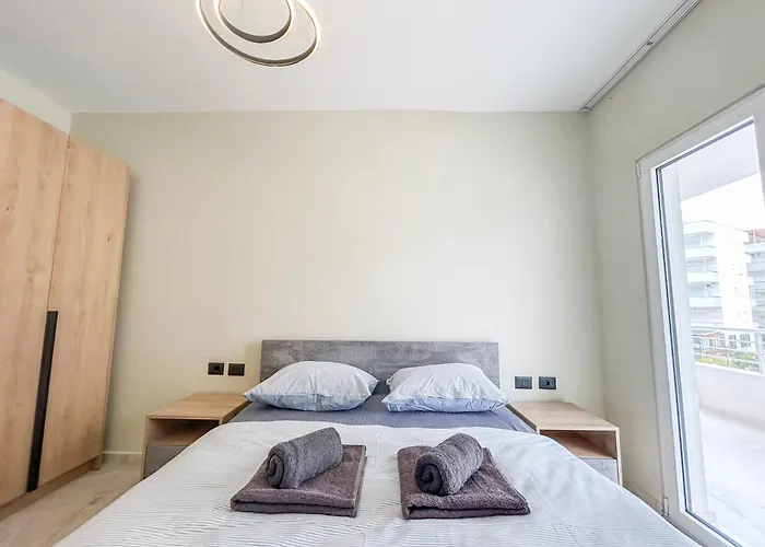 Shqiponja غوليم